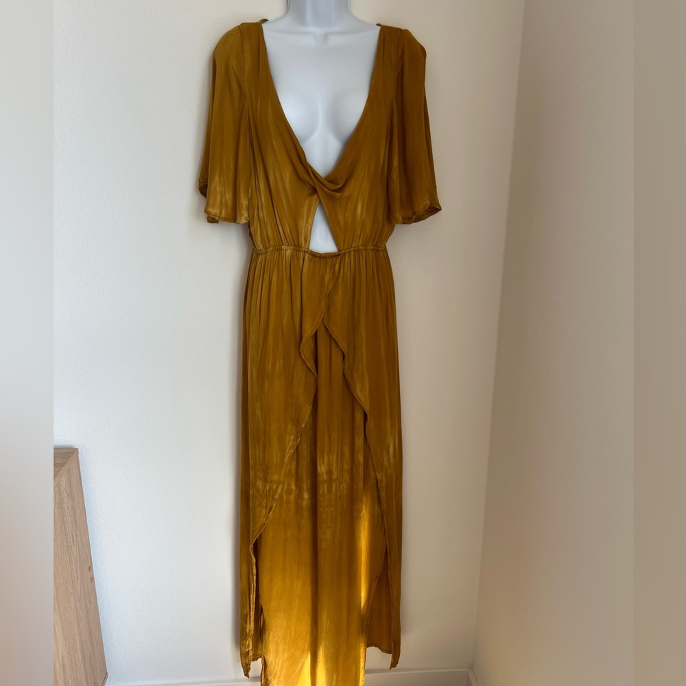 💛 Planet Blue Yellow Gold Maxi Dress  - Size Medium